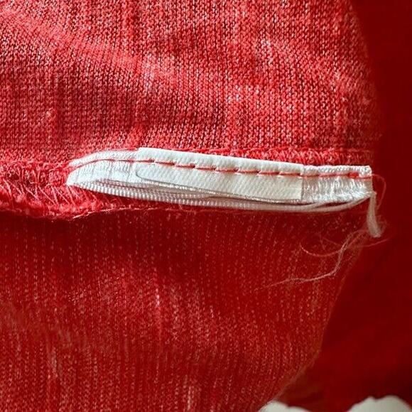 Greg Norman T Shirt Mens XL Red Shark Logo Casual Short Sleeve Crew Neck Top - Picture 6 of 7